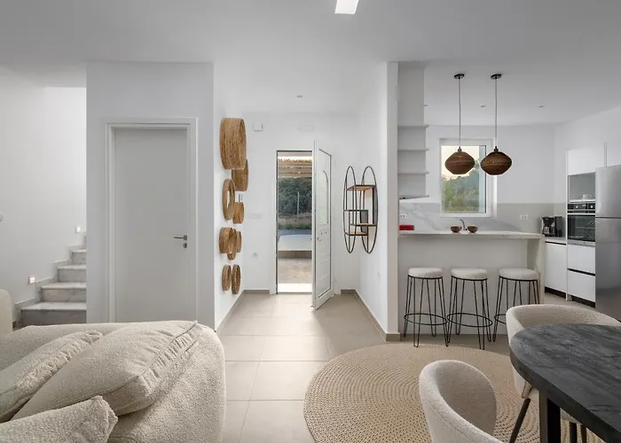 Sunset Hill Rhodes Γεννάδι